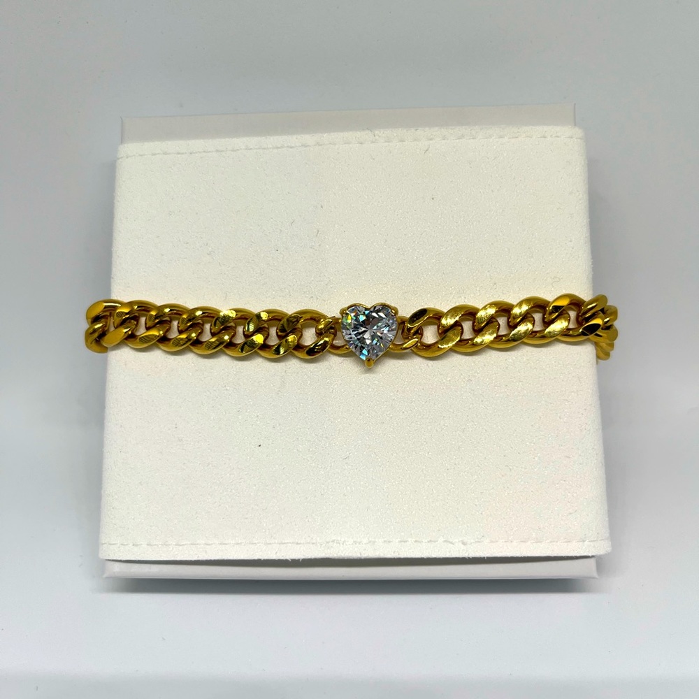 TITANIUM STEEL CHAIN LINK BRACELET WITH ZIRCON CRYSTAL HEART PENDANT